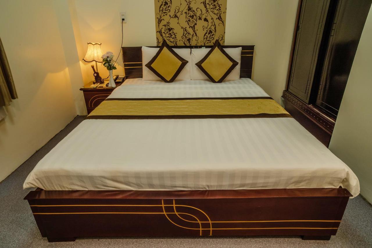 Dong Bao Hotel Chau Doc Buitenkant foto