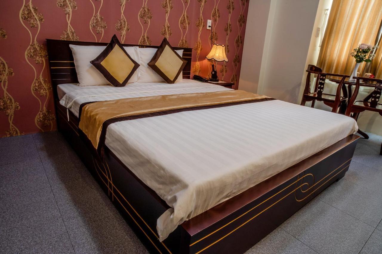 Dong Bao Hotel Chau Doc Buitenkant foto